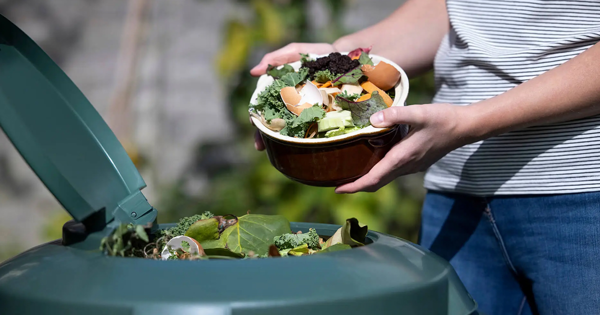 Kitchen Composting: How To Compost Food Scraps From The Kitchen